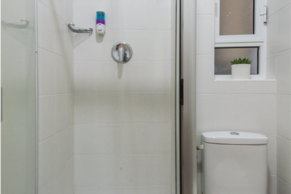 Bathroom at Blubay apartment studio