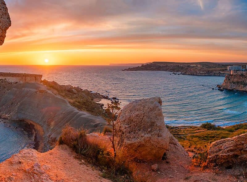 Best Sunset Spots and Dinner Cruises in Malta - ST Hotels Blog